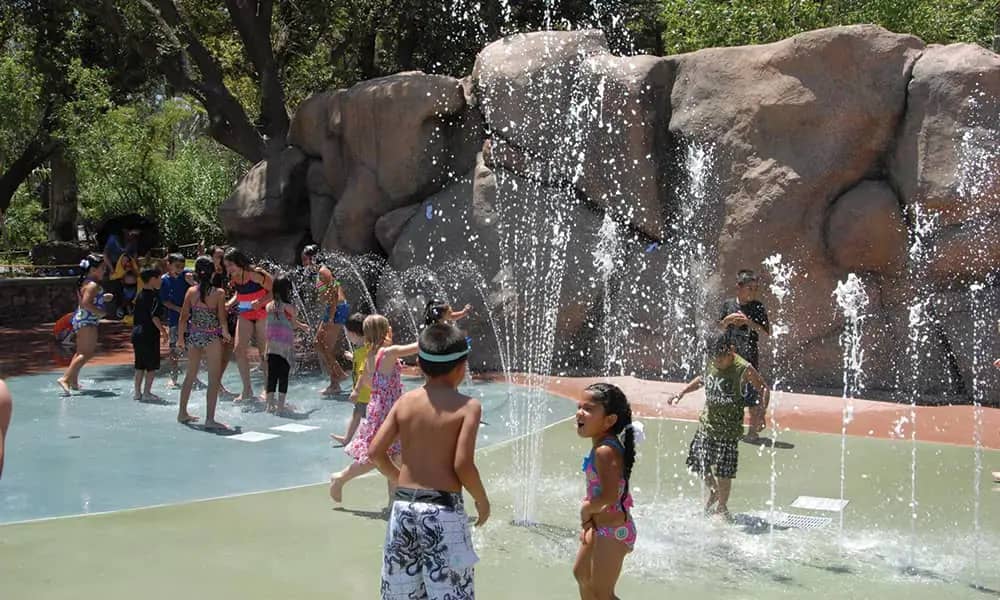 El Paso Zoo Hunt Family Desert Springs Splash Pad