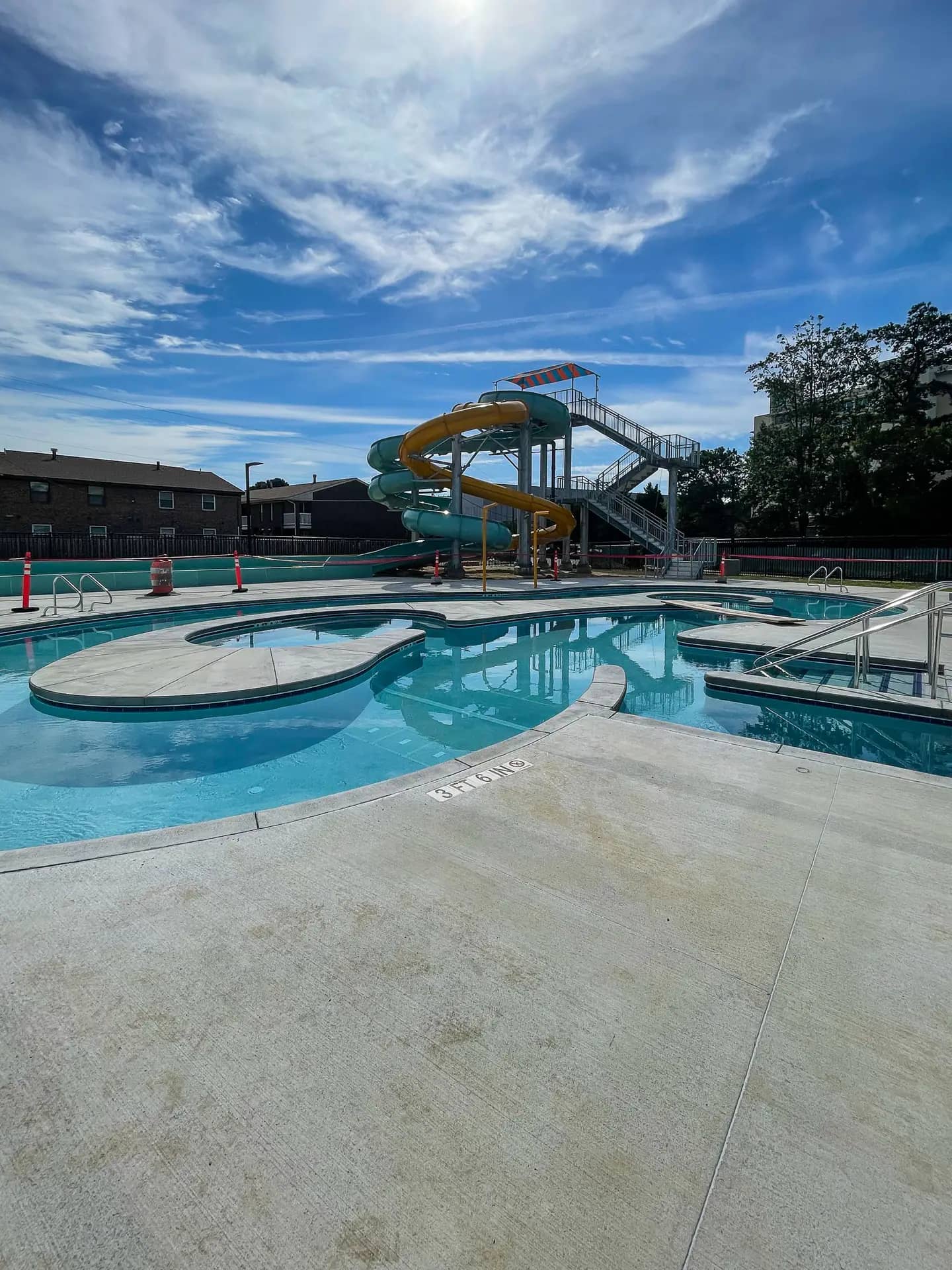 Hampton Virginia Aquaplex promotional image from the official facility page.